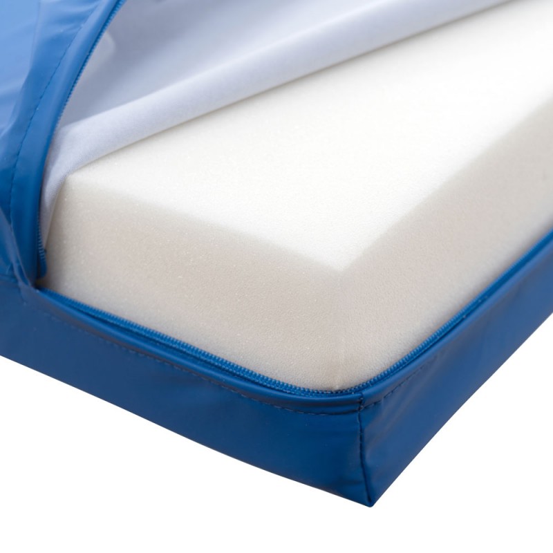 Матрас медицинский беспружинный с водонепроницаемым чехлом НПВ 1242 (трикотаж)